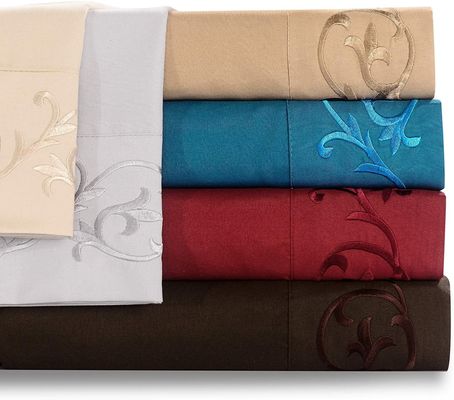 No hay rellenos Elegante y moderno Rollo de flores Set de hojas bordadas 4pcs 100% poliéster