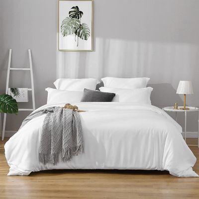 Super suave de microfibra cepillado Set de cubierta de edredón 3pcs 4pcs Mantenga su cama limpia y fresca