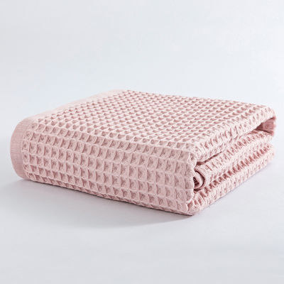 Blanco de algodón suave Waffle tejido 1pc cantidad Lavado y teñido perfecto para el bebé