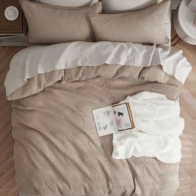 Agregue un toque de lujo a su dormitorio con el conjunto de cubierta de colchoneta de tejido de gofres 100% de algodón
