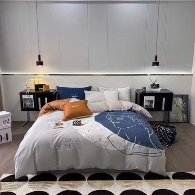 Cuatro piezas de algodón de aloe para la piel Cubierta de edredón de cama con 133x72 densidad