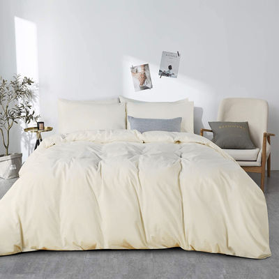Conjunto de ropa de cama para hoteles de fibra microfibra de tamaño real en Reador para hoteles