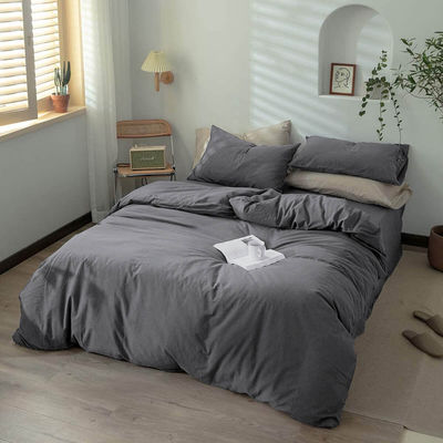 Conjunto de ropa de cama para hoteles de fibra microfibra de tamaño real en Reador para hoteles