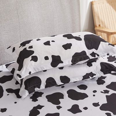Set de hojas de vacas de tamaño completo 4PCS 1800 cuentas de hilos hojas de vacas blancas negras con bolsillos profundos
