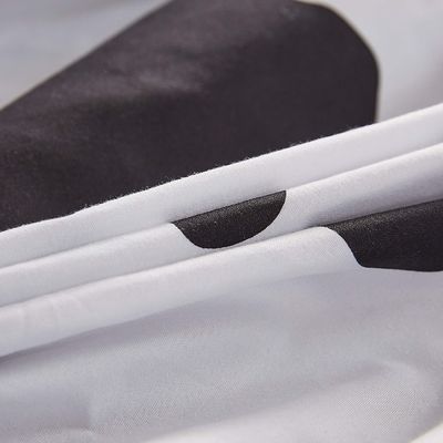 Set de hojas de vacas de tamaño completo 4PCS 1800 cuentas de hilos hojas de vacas blancas negras con bolsillos profundos