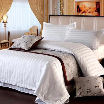 Comodidad de poliéster de hoteles de ropa de cama y colcha de set de tamaño personalizado